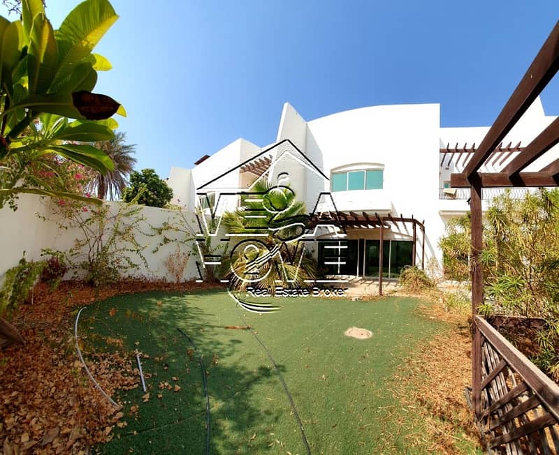 4 Master Br With Driver Room Bbq Area Private Entrance Bayut Com