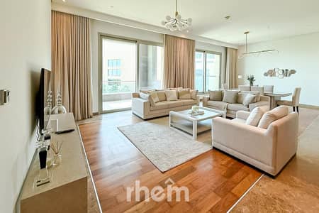 3 Bedroom Apartment for Sale in Palm Jumeirah, Dubai - Sea View | Prime Location | Best Layout