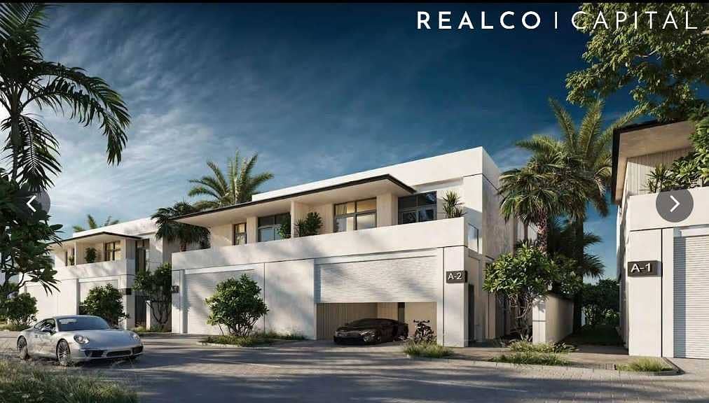 Modern 4BR | Single Row | Private Lift