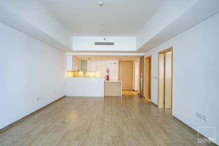 1 Bedroom Apartment for Sale in Yas Island, Abu Dhabi - Private Beach | Vacant | Golf and Sea Views
