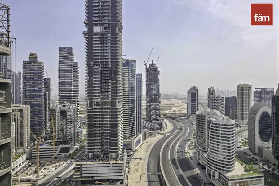 Renovated | Burj Khalifa View | Furnished | Vacant - Image 23