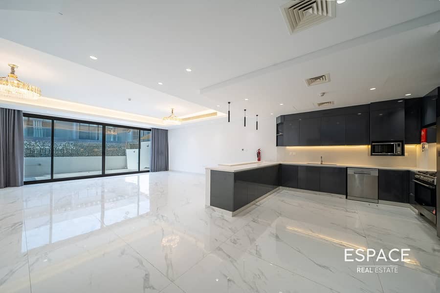 位于阿尔弗雷德街区，阿尔弗雷德西区 4 卧室的别墅 4800000 AED - 12695325