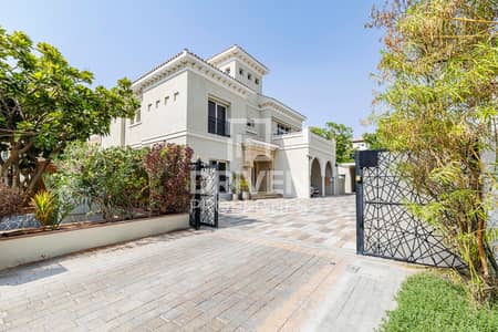 5 Bedroom Villa for Sale in The Villa, Dubai - Corner Villa | Fully Upgraded | Motivated Seller