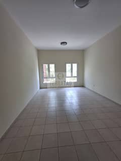 XXL 18TILES UNFURNISHED STUDIO|INVESTOR DEAL