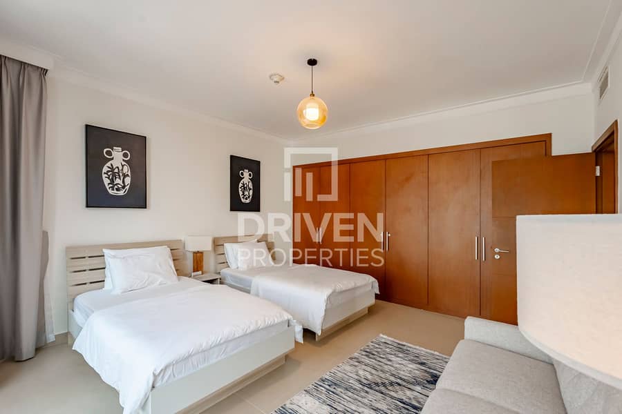 Exquisite High Floor Unit | Burj Khalifa View - Image 9