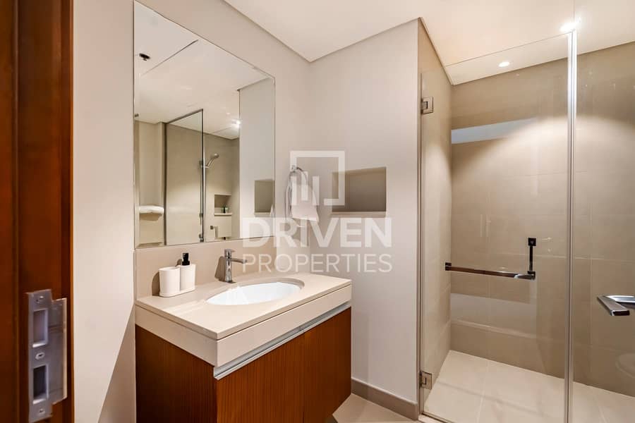 Exquisite High Floor Unit | Burj Khalifa View - Image 15