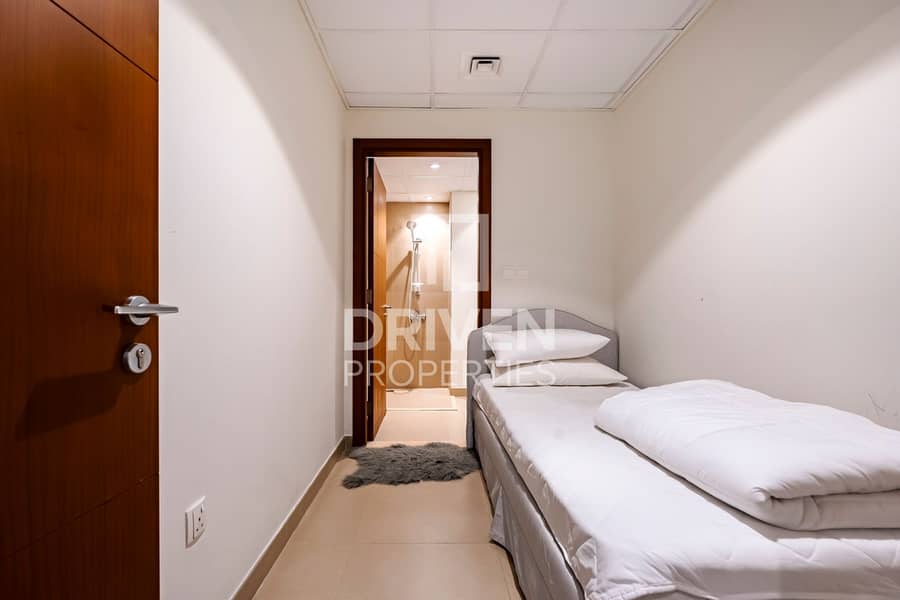 Exquisite High Floor Unit | Burj Khalifa View - Image 18