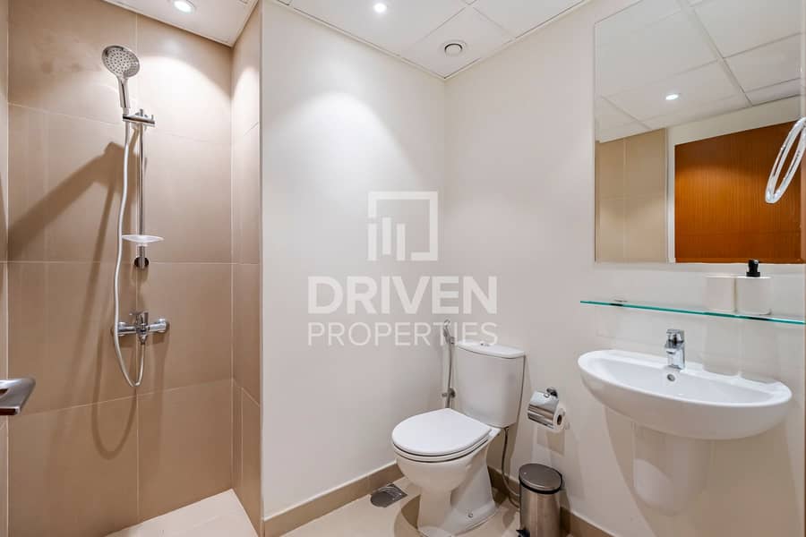 Exquisite High Floor Unit | Burj Khalifa View - Image 20