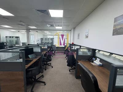مکتب  للايجار في الخليج التجاري، دبي - 2bb0aa27-8745-4332-8a77-aa0c17cc3845. jpg