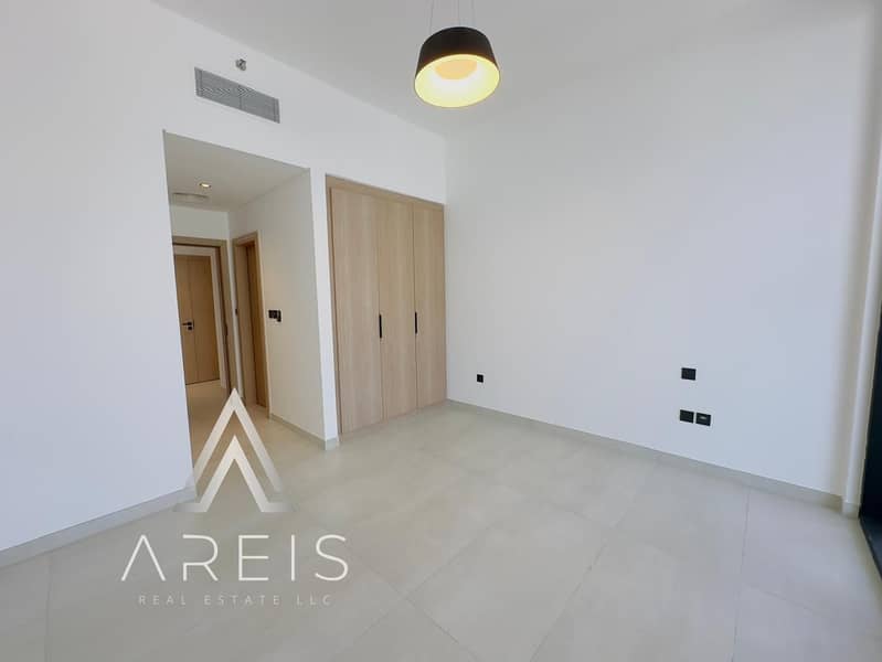 Spacious 2BR Apartment | Chiller Free | Balcony - Image 6