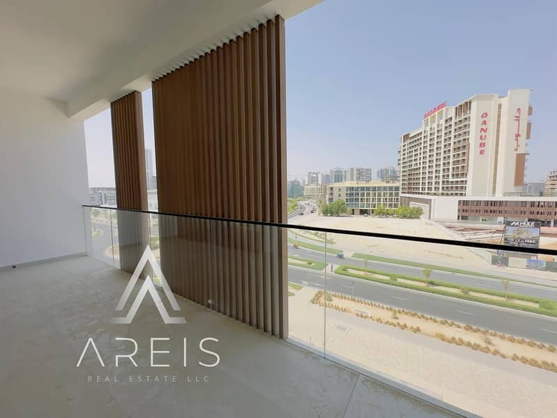 Spacious 2BR Apartment | Chiller Free | Balcony - Image 7