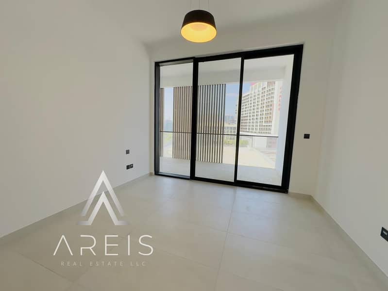 Spacious 2BR Apartment | Chiller Free | Balcony - Image 11