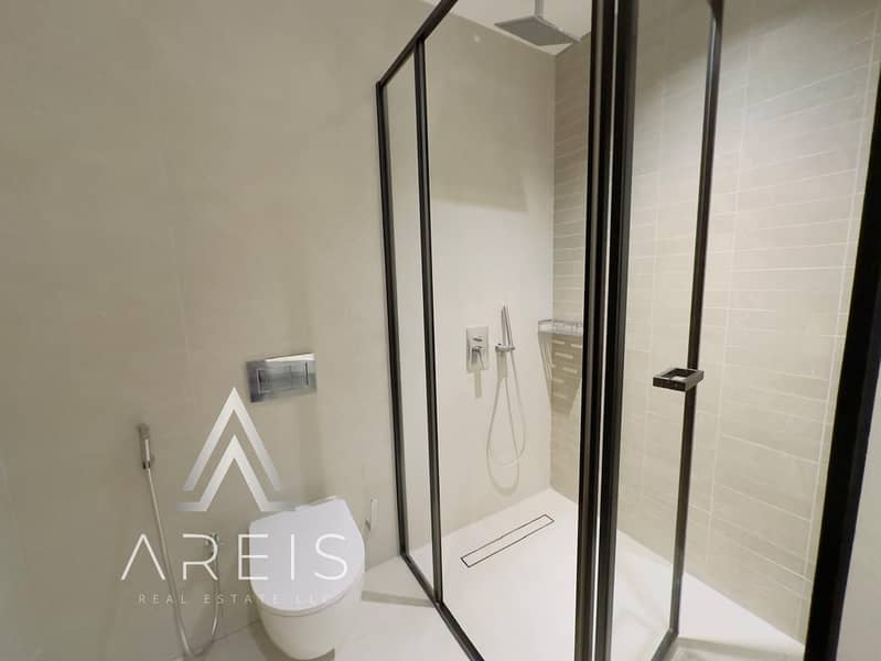 Spacious 2BR Apartment | Chiller Free | Balcony - Image 18