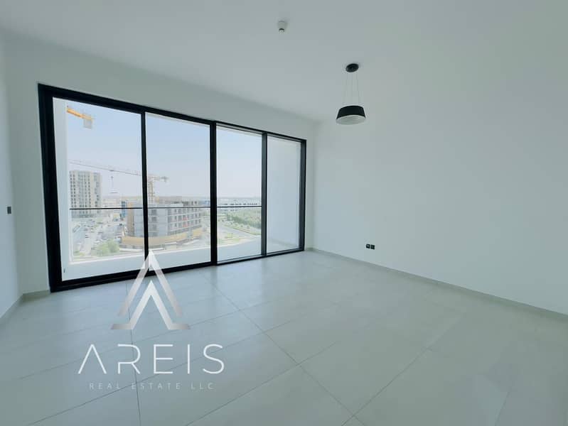 Spacious Studio with Modern Finishes - Image 8