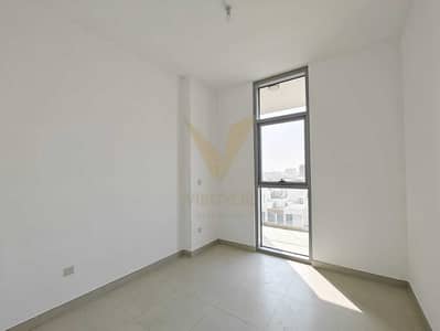 2 Bedroom Flat for Rent in Dubai South, Dubai - Vacant Elegant 2-Bedroom Apartment for Rent