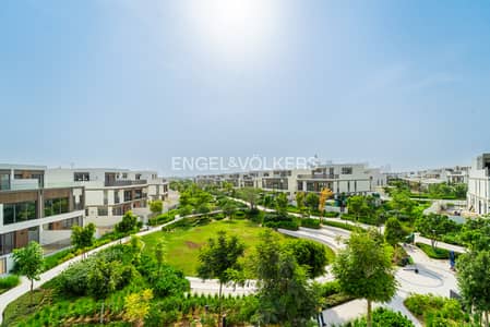 4 Bedroom Villa for Sale in Tilal Al Ghaf, Dubai - On Park | Closed Kitchen | Smart Home Upgrades