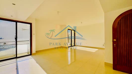 2 Bedroom Apartment for Rent in Hamdan Street, Abu Dhabi - 18015fa3-807c-4c25-8465-c56212984637. jpg