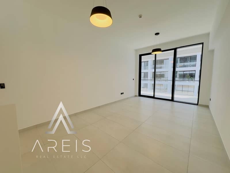 Spacious 2BR Apartment | Chiller Free | Balcony - Image 6