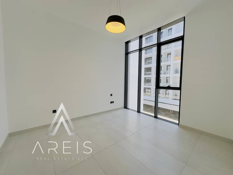 Spacious 2BR Apartment | Chiller Free | Balcony - Image 7