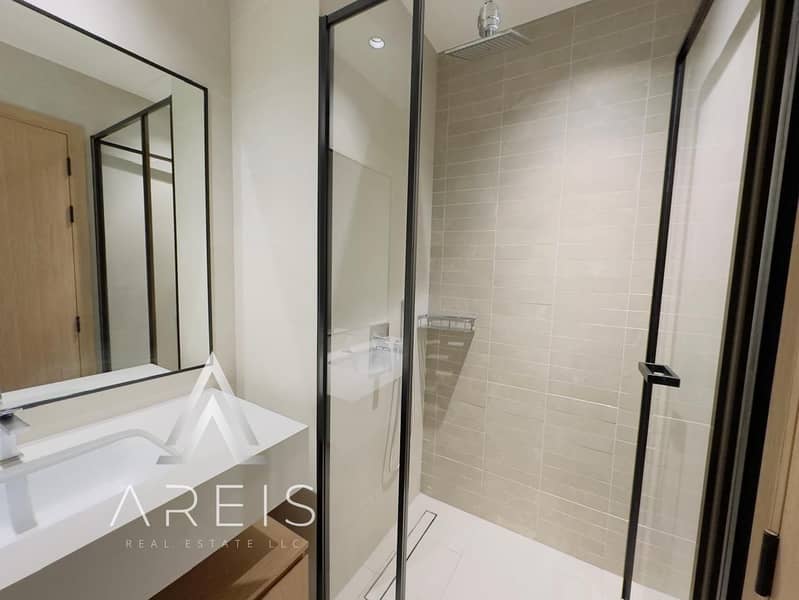 Spacious 2BR Apartment | Chiller Free | Balcony - Image 10