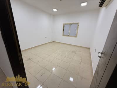 مکتب  للايجار في مصفح، أبوظبي - IMG_1334. JPG