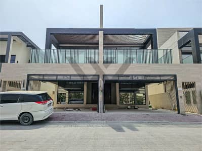 فیلا 5 غرف نوم للبيع في قرية جميرا الدائرية، دبي - JVC 5BR Semi-detached Villa-01. jpg