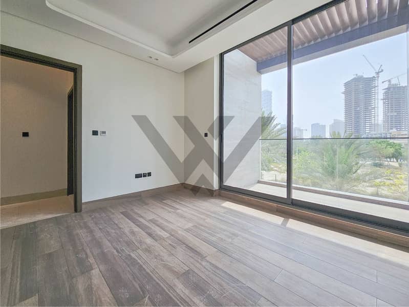 21 JVC 5BR Semi-detached Villa-22. jpg