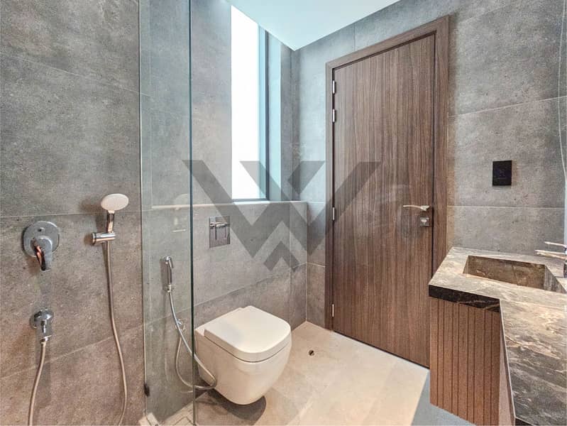 33 JVC 5BR Semi-detached Villa-34. jpg