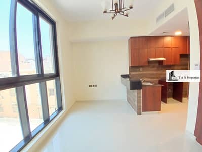 Studio for Rent in Bur Dubai, Dubai - 20250609_121909. jpg