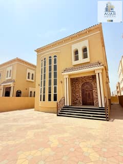 فيلا للاايجار منطقه الروضه 3 عجمان بالمكيفات مطلوب 100 الف
