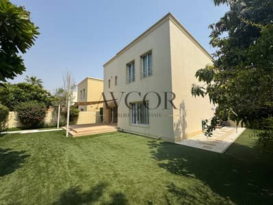 4 Bedroom Villa for Sale in The Lakes, Dubai - IMG_1950. jpg