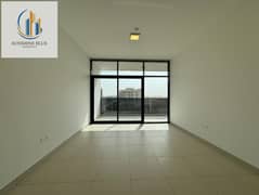 شقة في لانكستر الواثقة،كيو بوينت،ليوان 2 غرف 110000 درهم - 12668666