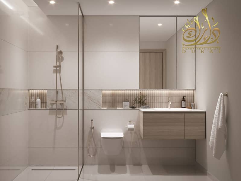 4 Bathroom. jpg