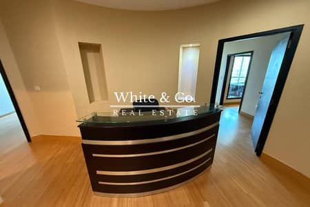 Office for Rent in Jumeirah Lake Towers (JLT), Dubai - Grade A Tower | Lake Views | Partitioned