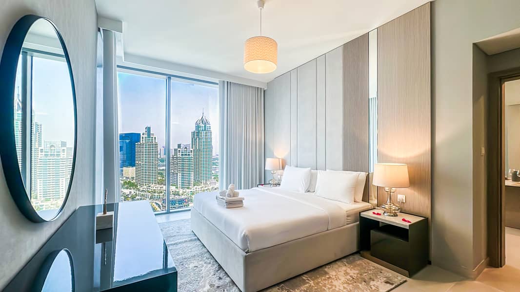 Exclusive 1BR, Panoramic Marina View, Dubai Marina - Image 7