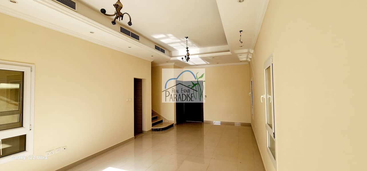 available 6 bedroom 4 master villa/ specious living/dinning area / fitted kitchen store room/laundry room/shared s/pool 3 parking/for rent in mirdif