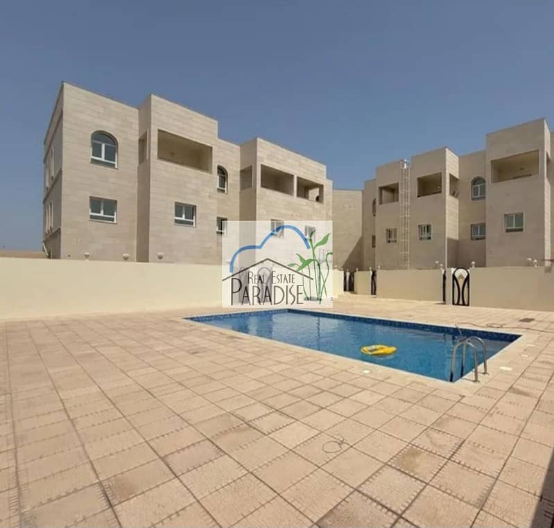 available 6 bedroom 4 master villa/ specious living/dinning area / fitted kitchen store room/laundry room/shared s/pool 3 parking/for rent in mirdif - Image 32