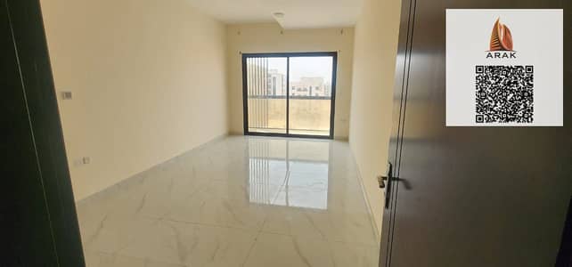 شقة 2 غرفة نوم للايجار في الجرف، عجمان - IMG-20250901-WA0057. jpg