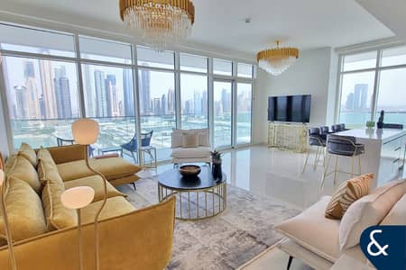 3 Bedroom Apartment for Sale in Dubai Harbour, Dubai - Corner Unit - Vacant - Full Marina View