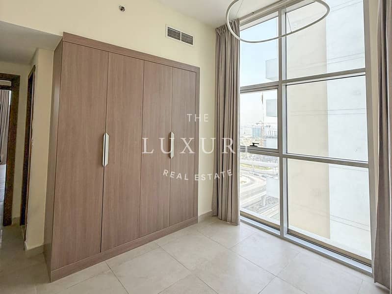 7 Modern_2BR___Furnished___Vacant___Al_Furjan-5. jpg