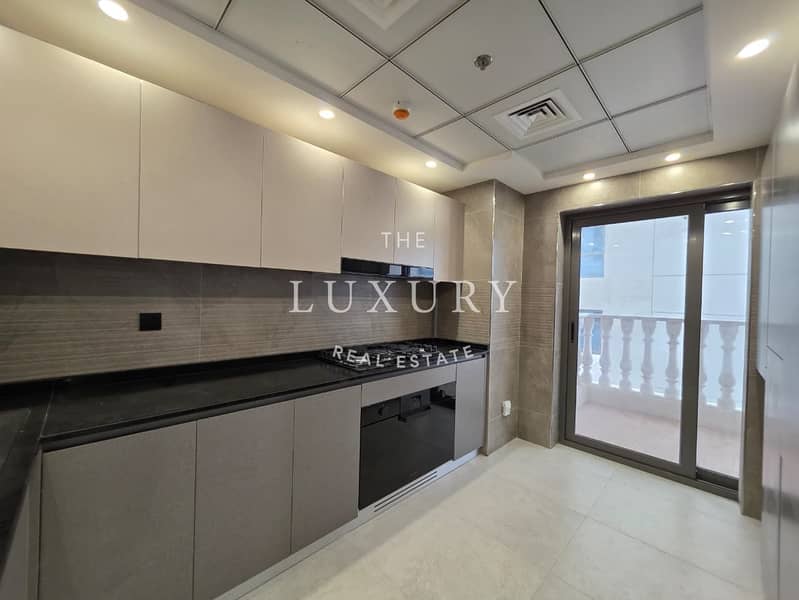 3 Modern_Apartment___Brand_new___Prime_Location-9. jpg