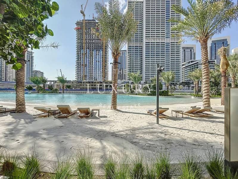 16 Vacant___Beachfront_Living___Spacious_2BR-21. jpg
