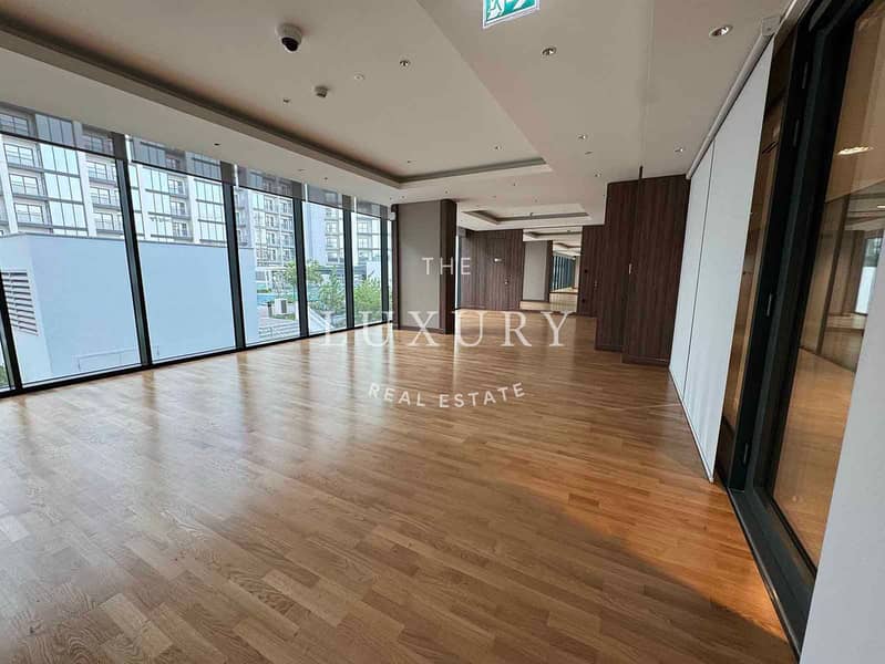 11 BRAND_NEW___HUGE_LAYOUT___STUDY_ROOM-6. jpg