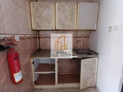 استوديو  للايجار في تجارية مويلح، الشارقة - 49123. jpg
