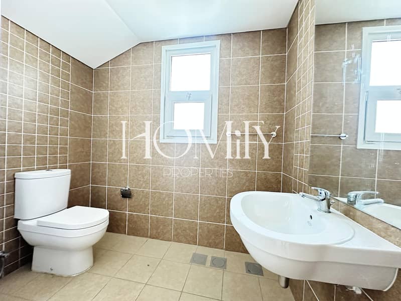 Big Plot | Inner Villa | Near Mosque - Image 14