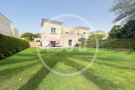 3 Bedroom Villa for Sale in The Lakes, Dubai - EXCLUSIVE | SKYLINE VIEW | 5,694 SQFT PLOT