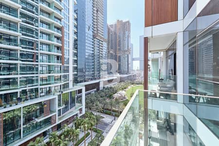 2 Bedroom Flat for Sale in Bur Dubai, Dubai - Stunning Dubai Frame Views | Vacant | 2 Parking