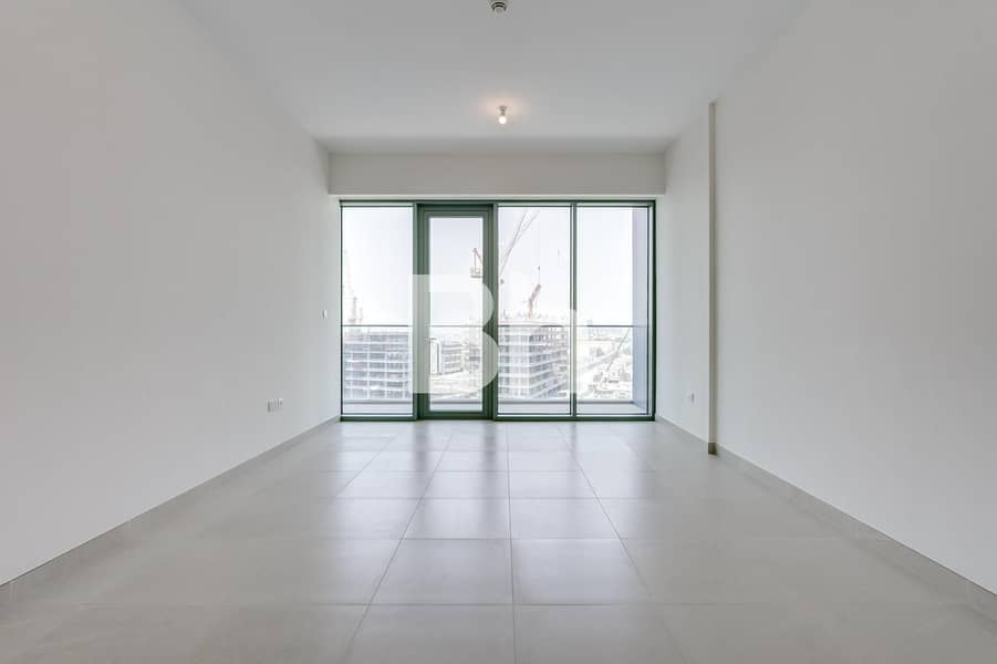 Exclusive 2BR+Maid | Canal and Burj Khalifa View