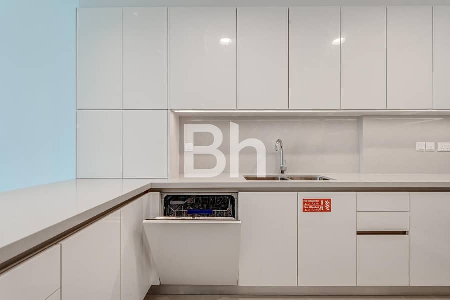 Exclusive 2BR+Maid | Canal and Burj Khalifa View