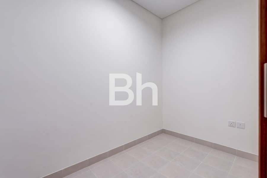 Exclusive 2BR+Maid | Canal and Burj Khalifa View - Image 13